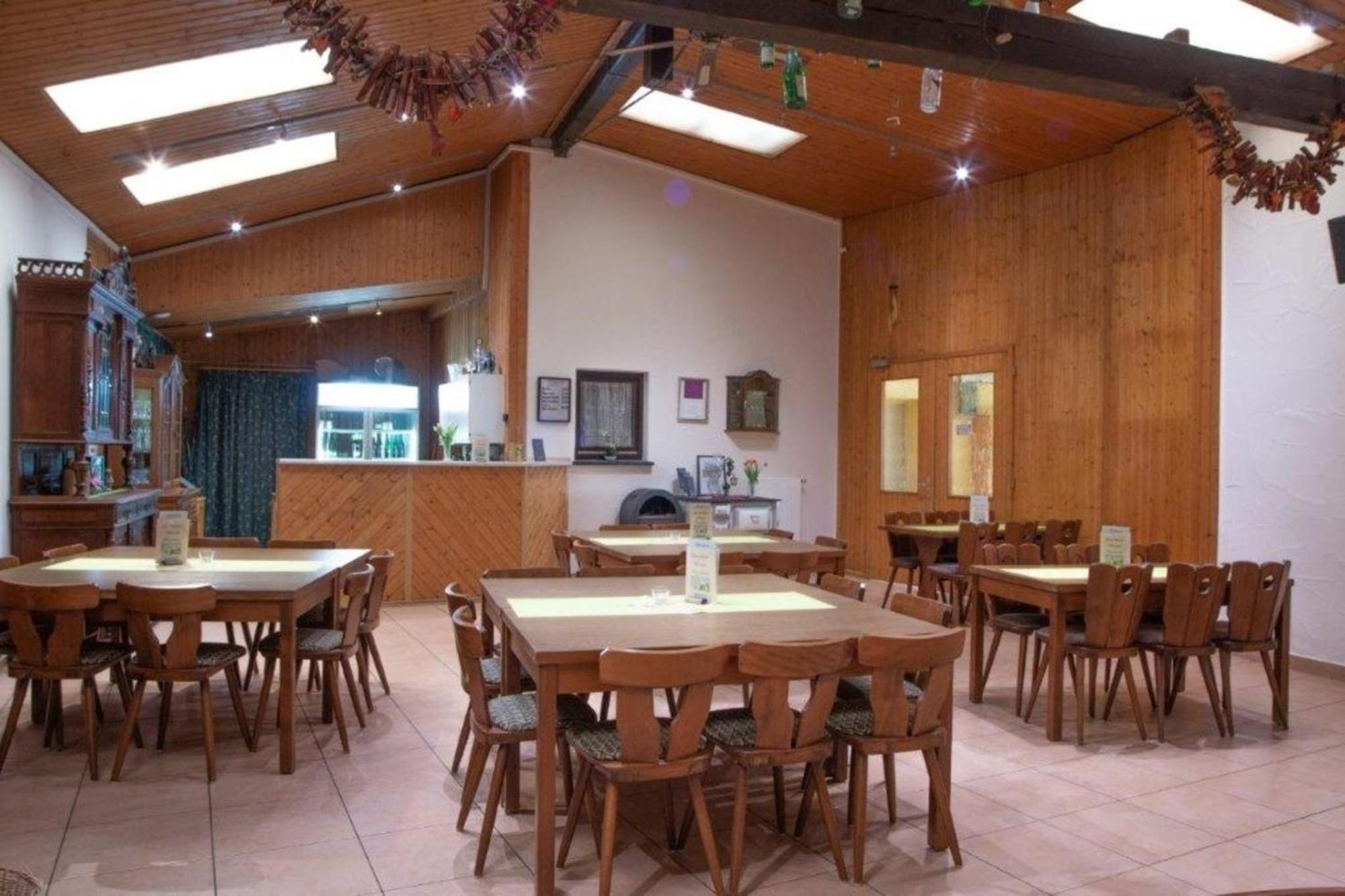 Ferienwohnung Grauschiefer Irsch Bagian luar foto